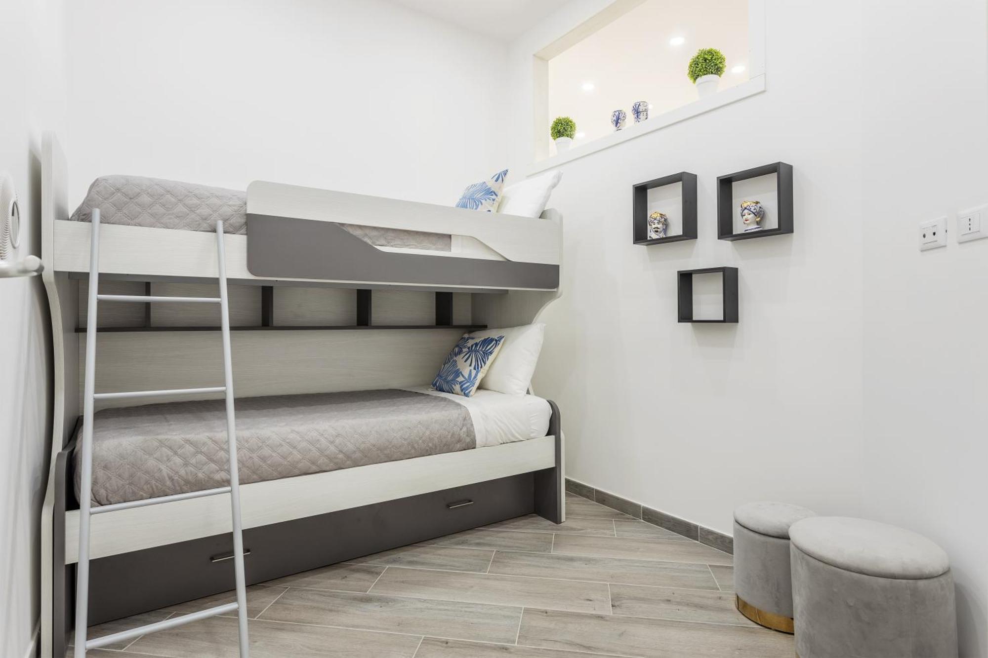 פלרמו Erasmo Home Luxury Vista Mare מראה חיצוני תמונה